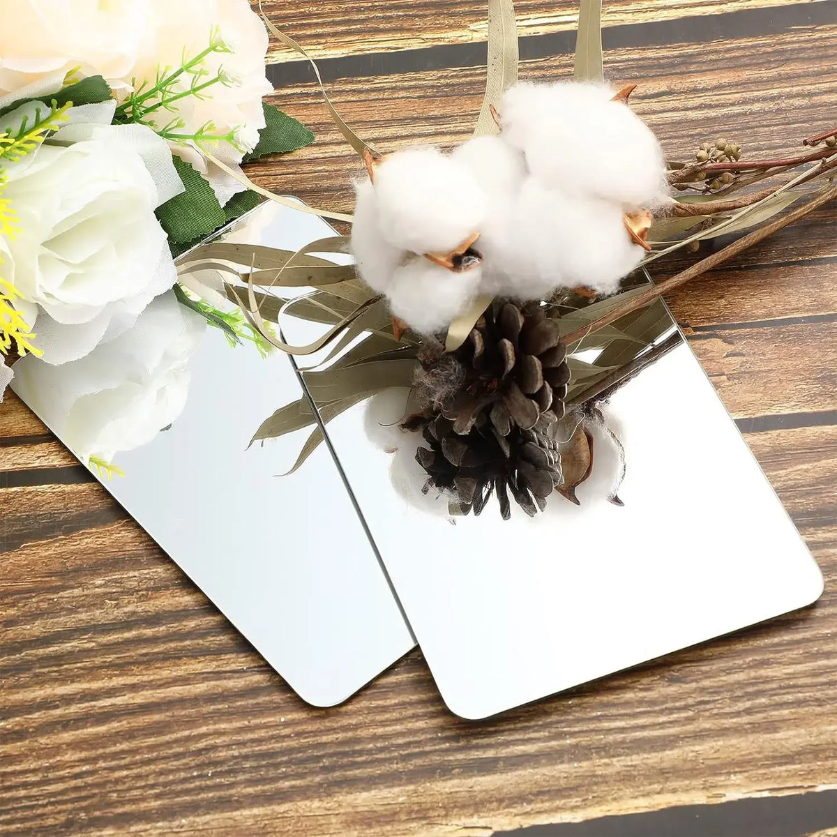 Acrylic Anti Fog Mirror Shower Shaving Fogless Mirror Washroom Travel Accessories For Women Makeup Man Shaving Bathroom Tools